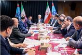 عارف: صنایع آسیب‌دیده با به‌روزترین فناوری‌ها بازسازی می‌شود/ تشکیل کار گروه ویژه سلامت