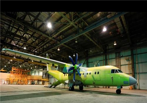 ایران در جمع بزرگان هواپیماسازی جهان؛ پرواز آزمایشی «سیمرغ» ایرانی