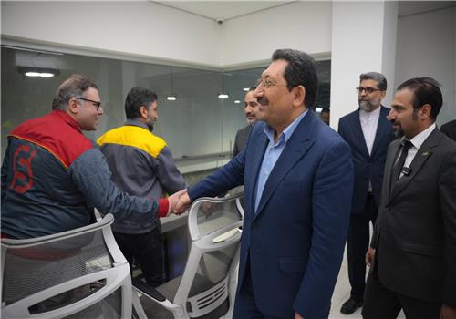 بازدید وزیر صمت از مرکز آزمایش کامل تصادف خودرو