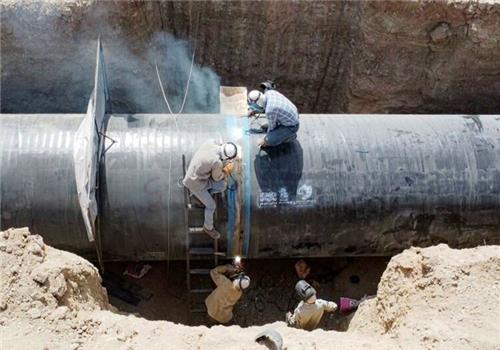 دستور پزشکیان برای بهره‌برداری از طرح انتقال آب دریا