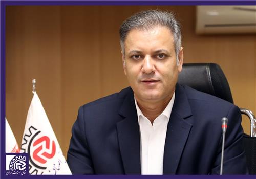 کمبودی در کالاهای اساسی نداریم/ قیمت برخی کالاها در حال کاهش است