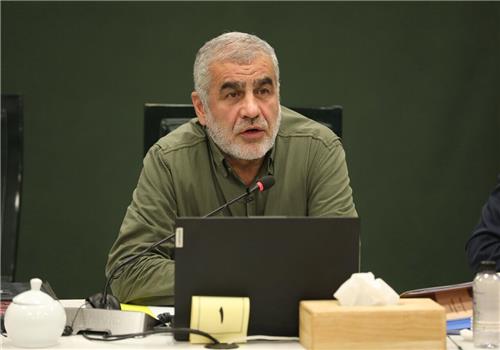 نیکزاد: باز یا بسته بودن تنگه هرمز را توئیت‌های پوچ رئیس‌جمهور آمریکا مشخص نمی‌کند