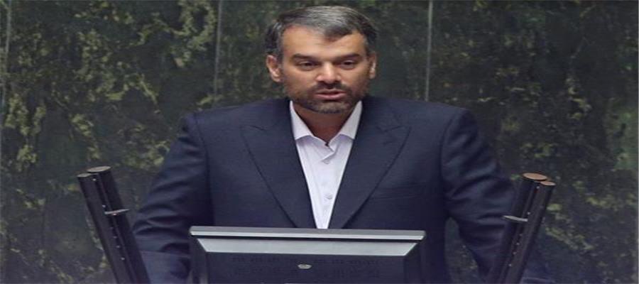 با تعرفه‌ های گمرکی دولت، قیمت خودروهای وارداتی ۲ برابر می شود / وزیر صمت نزدیک به استیضاحش می گوید که برای واردات خودروهای کارکرده دستور حاکمیتی گرفته است!