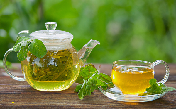 مواد غذایی سالمی که باید در مصرف آنها احتیاط کرد