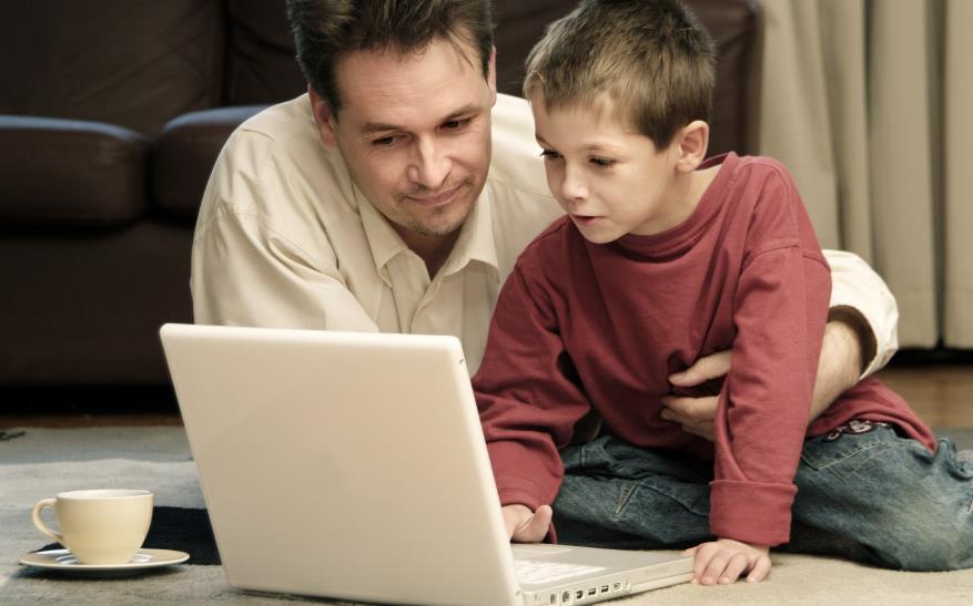 تخصصی کردن اینترنت برای کودکان؛ از سیم‌کارت ویژه تا پلتفرم‌ نظارت والدین