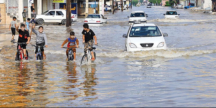 جستجو برای یافتن ۲ کودک مفقود شده در سیل و چرایی بی‌توجهی به هشدارها