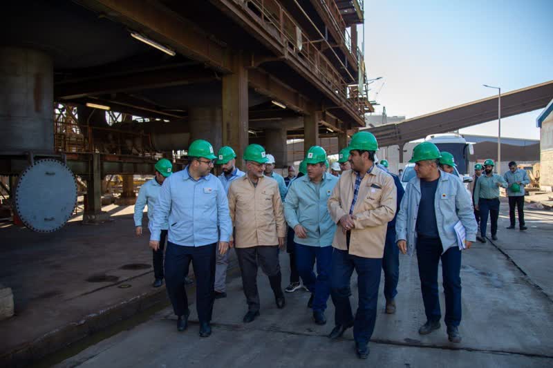 به‌کارگیری فناوری نوین با تکیه بر توان داخلی در فولاد خوزستان