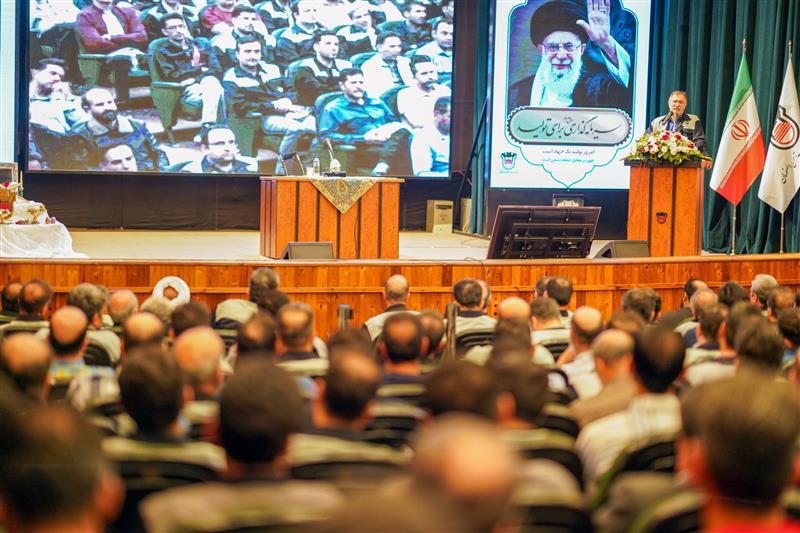 چشم انداز ذوب آهن اصفهان با همدلی تلاشگران این مجتمع ، روشن است