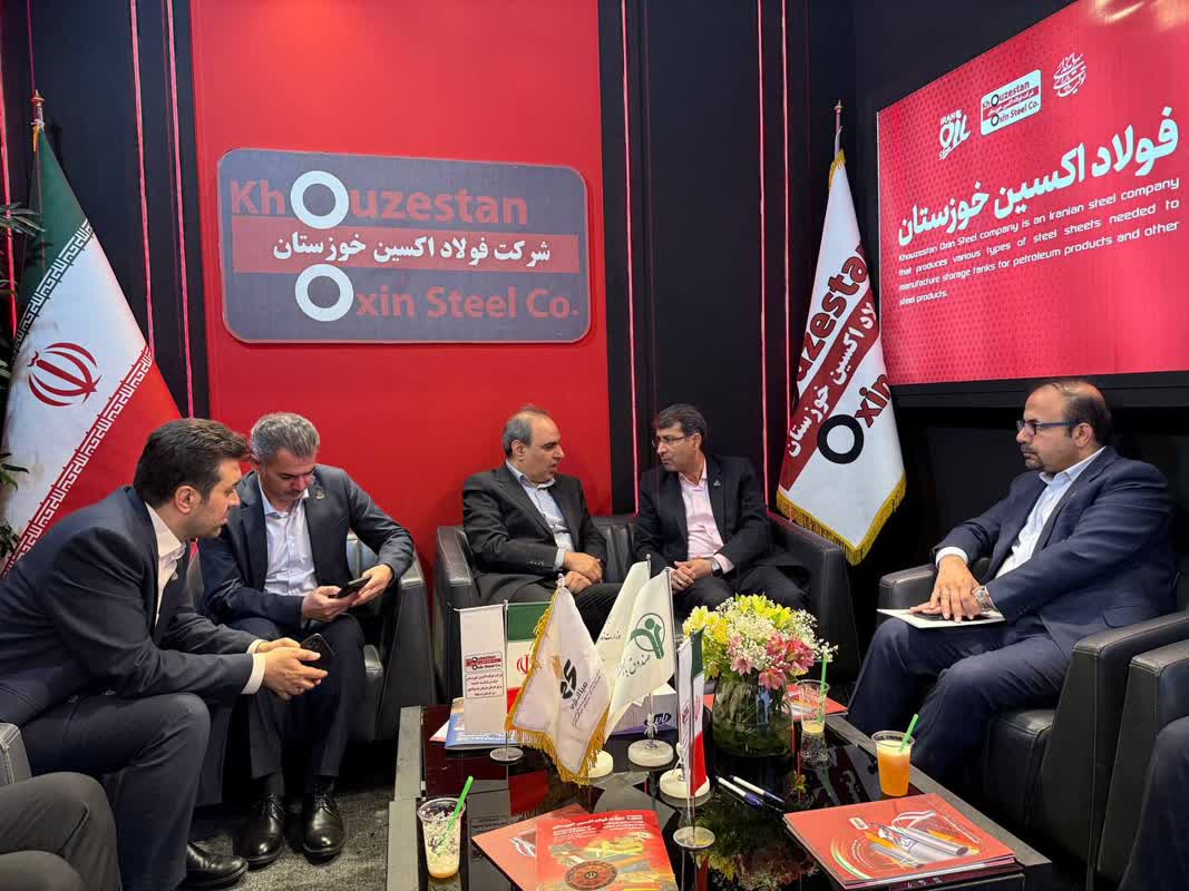 گفت‌وگوی تخصصی مدیران عامل شرکت‌های مهندسی و توسعه گاز ایران و فولاد اکسین خوزستان درباره توسعه همکاری‌های راهبردی