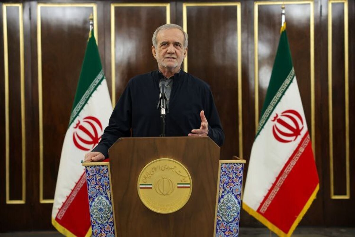 رئیس‌جمهور: پاسخ مشروع و قدرتمند جمهوری اسلامی ایران، دشمن را از اقدام احمقانه خود پشیمان خواهد کرد