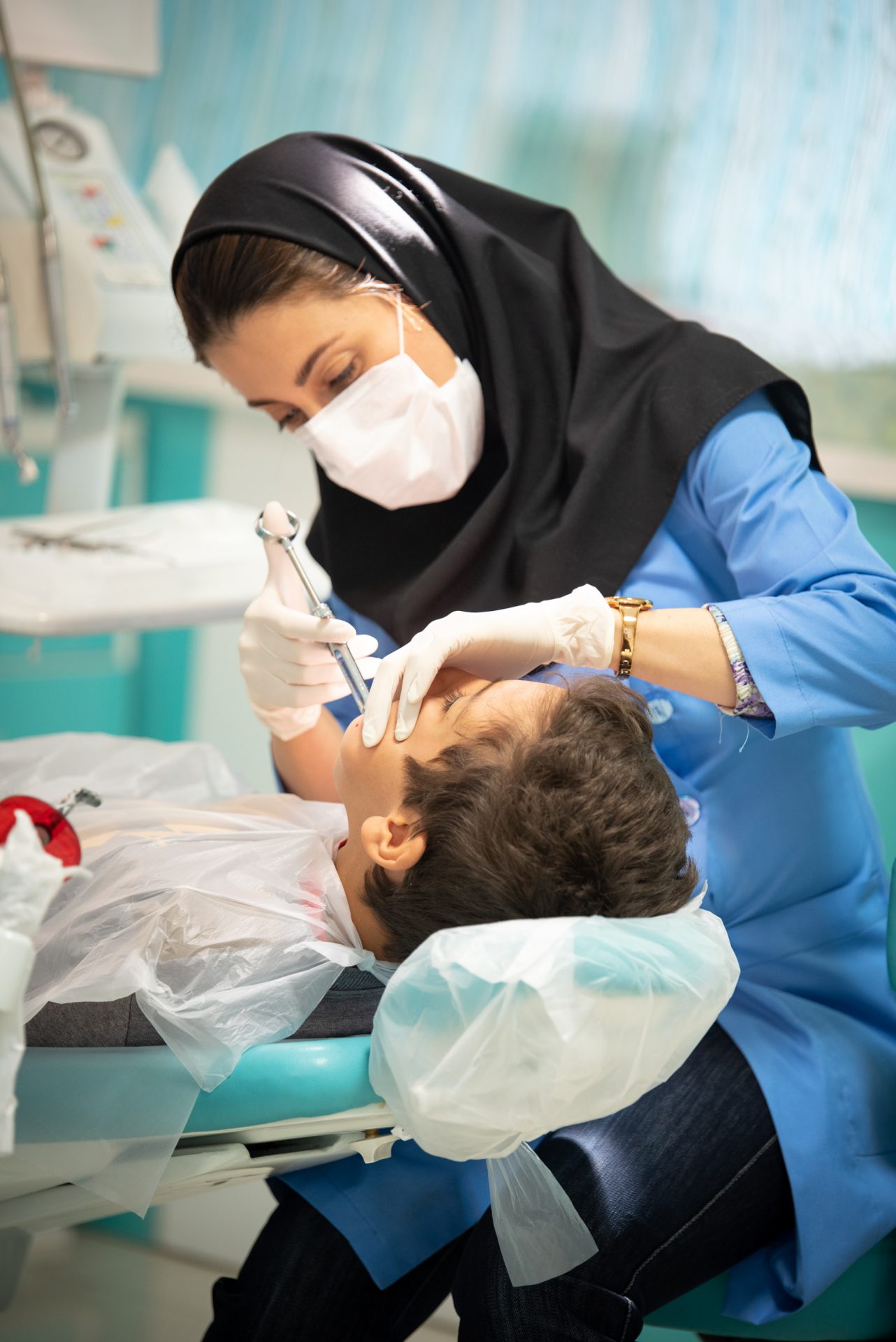 قالیباف: موضوع کاهش سهمیه پزشکی و دندانپزشکی حل شده است