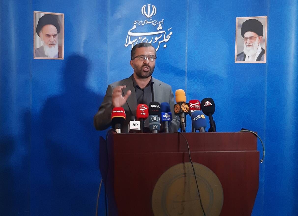 اسنپ بک قادر به آسیب زدن به اقتصاد کشور نیست/ضرورت تبیین آثار روانی مکانیسم ماشه