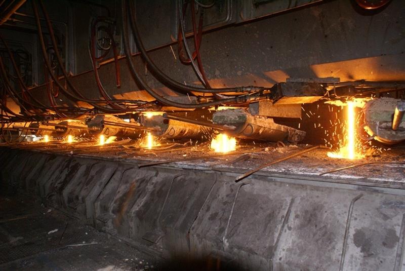 رکورد جدید تولید ۸ ذوب ریل مارک R۲۶۰ در یک روزدر ذوب آهن اصفهان
