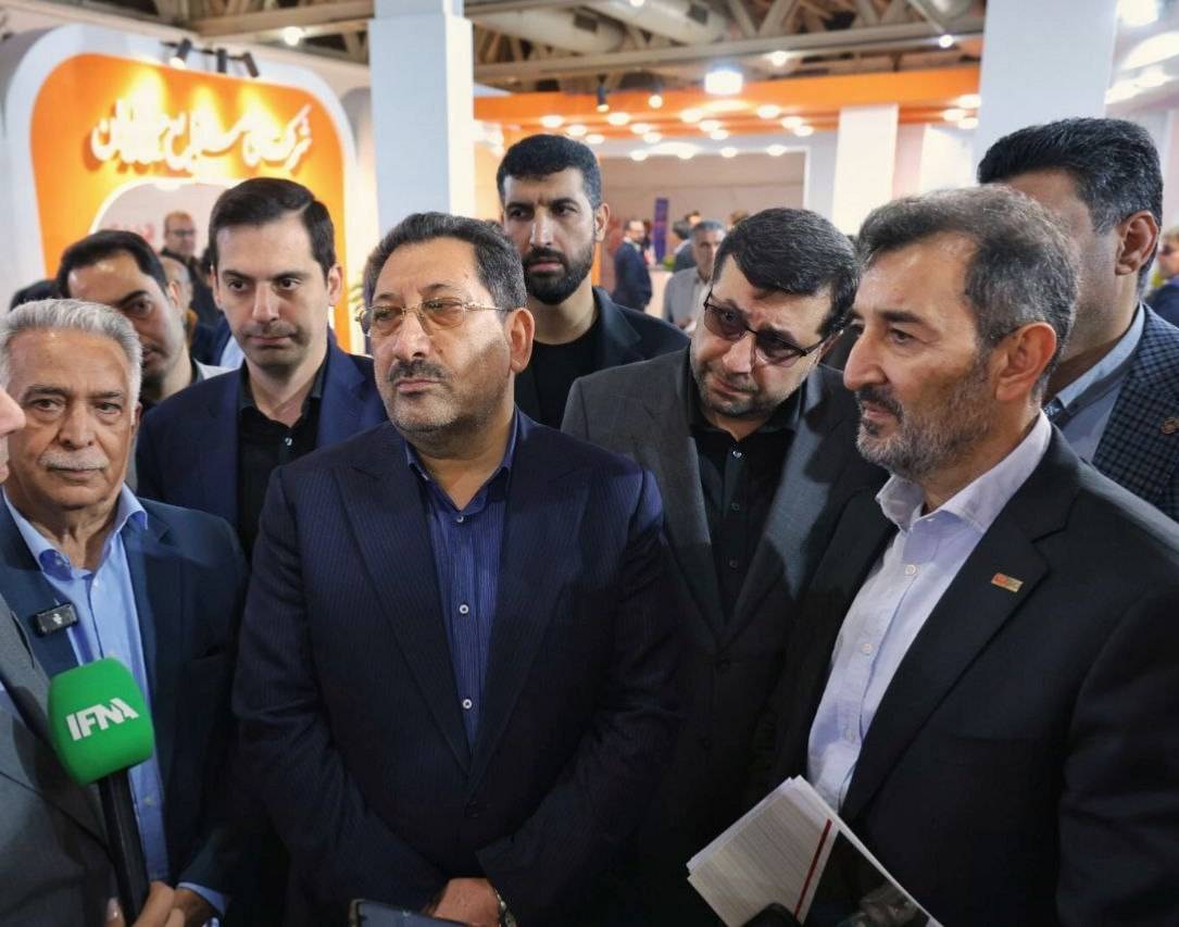 بازدید اتابک و سمیعی‌نژاد از نوزدهمین نمایشگاه ایران کانمین ۲۰۲۵