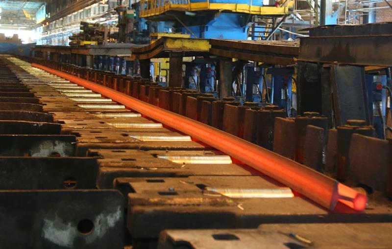 دو اَبر پروژه ریلی کشور روی ریل ذوب آهن اصفهان در مسیر پیشرفت