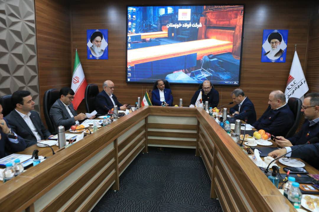 در دیدار مدیرعامل بانک تجارت با مدیرعامل شرکت فولادخوزستان مورد تاکید قرار گرفت؛