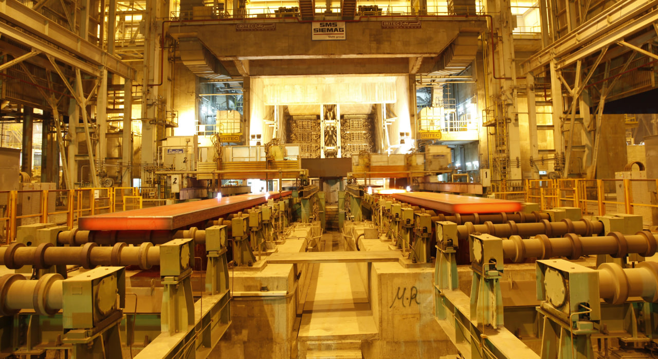 تختال فولاد هرمزگان از سد خاموشی‌ها عبور کرد