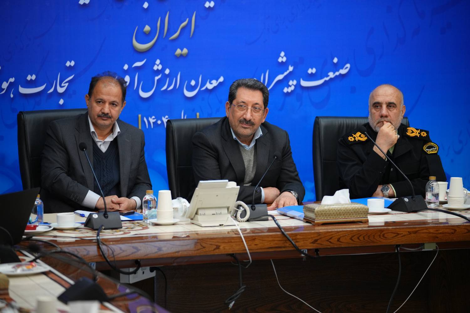 افزایش تولید تنها راه گذر از تنگنای اقتصادی و رسیدن به توسعه صنعتی است