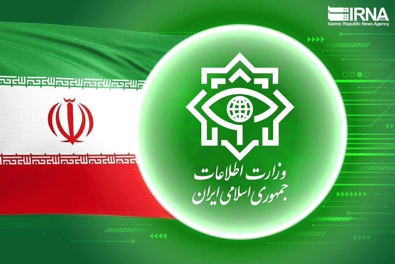 کشف یک محموله بزرگ مخابراتی جاسوسی، بازداشت ۸ عضو گروهک‌های تجزیه‌طلب