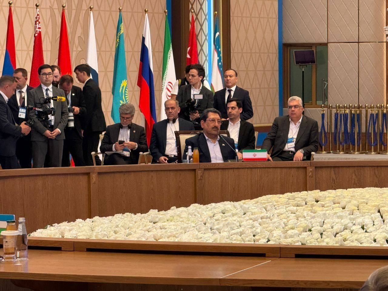 قرائت متن سخنرانی رئیس جمهور ایران توسط وزیر صمت کشورمان در اجلاس سران اقتصادی اوراسیا