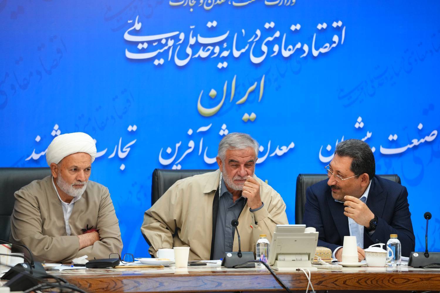 ظرفیت تولید صنایع فولادی و پتروشیمی افزایش یافت/ اهتمام مجلس در بازنگری و اصلاح  قوانین معدن