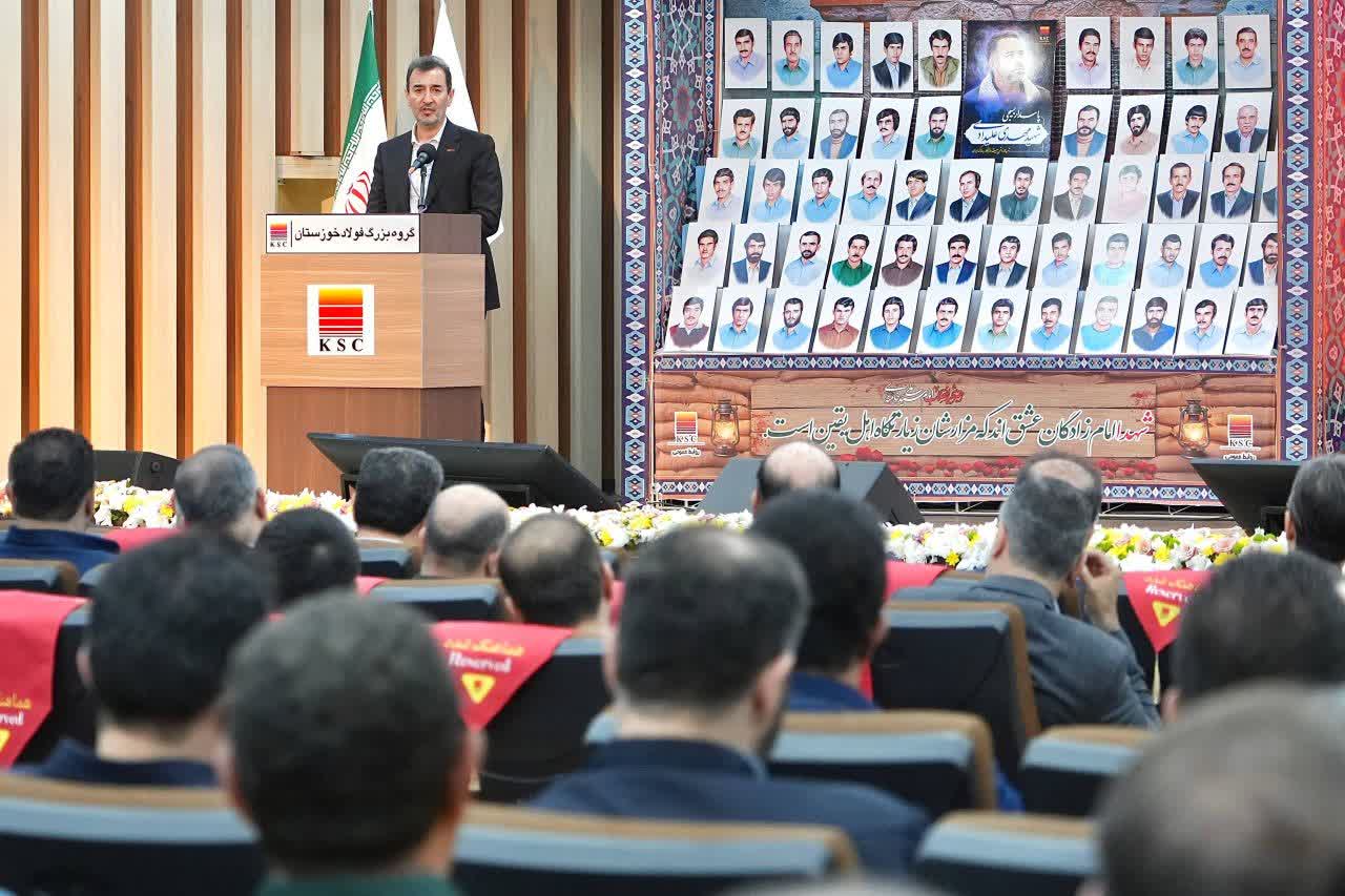 چرا معاون وزیر در برابر فولادمردان خوزستان سر تعظیم فرود آورد؟