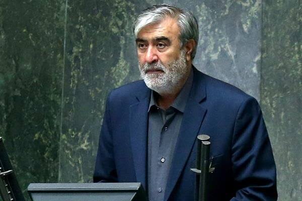 عزیزی: ماده ۱۲ طرح مقابله با نفوذ در پی شفافیت فعالیت‌هاست، نه جرم‌انگاری