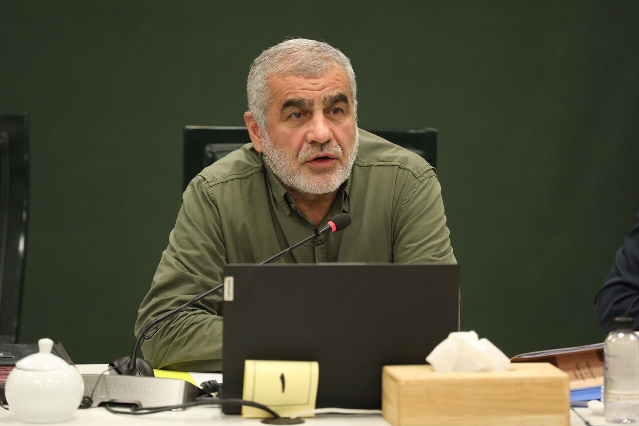 نیکزاد: باز یا بسته بودن تنگه هرمز را توئیت‌های پوچ رئیس‌جمهور آمریکا مشخص نمی‌کند