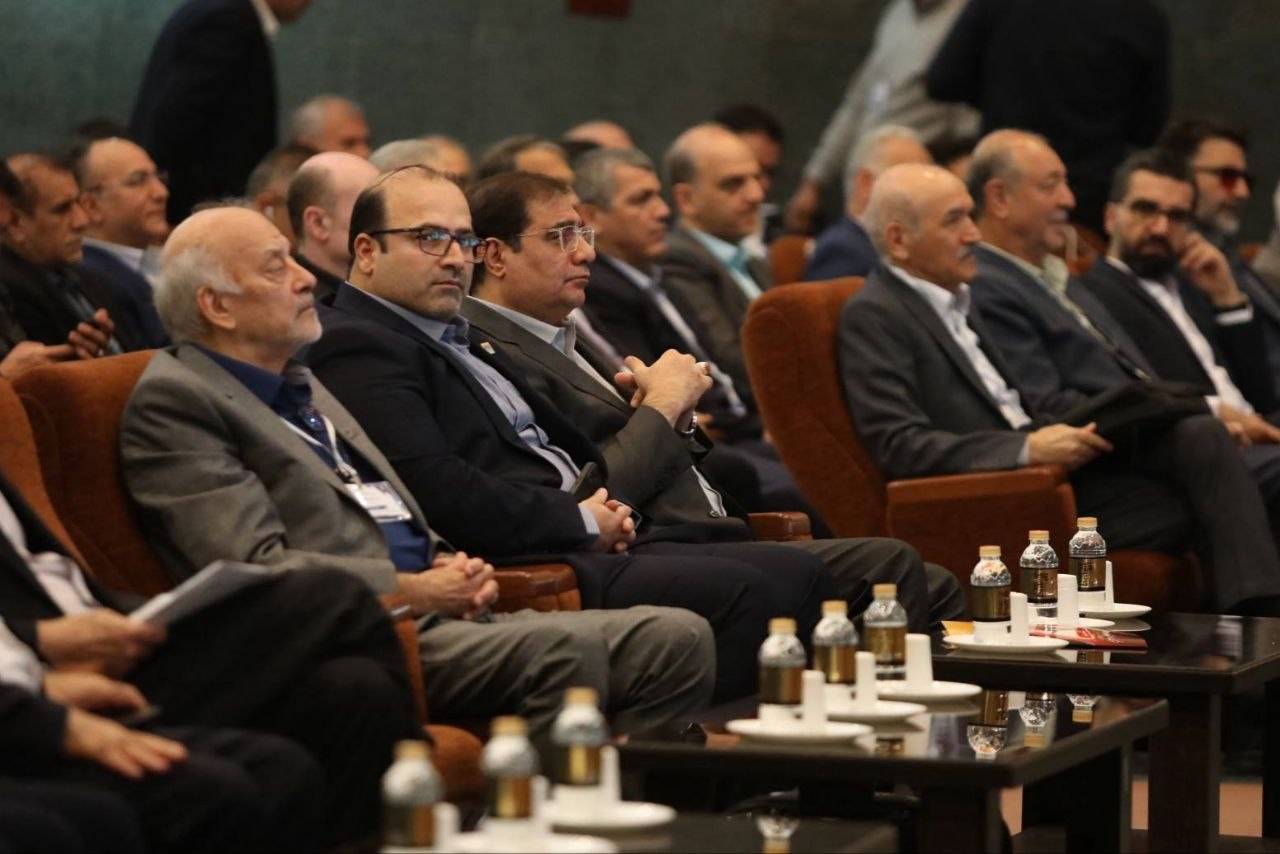 آغاز به کار بیست و هشتمین سمپوزیوم فولاد با حضور نخبگان و صنعتگران کشور؛