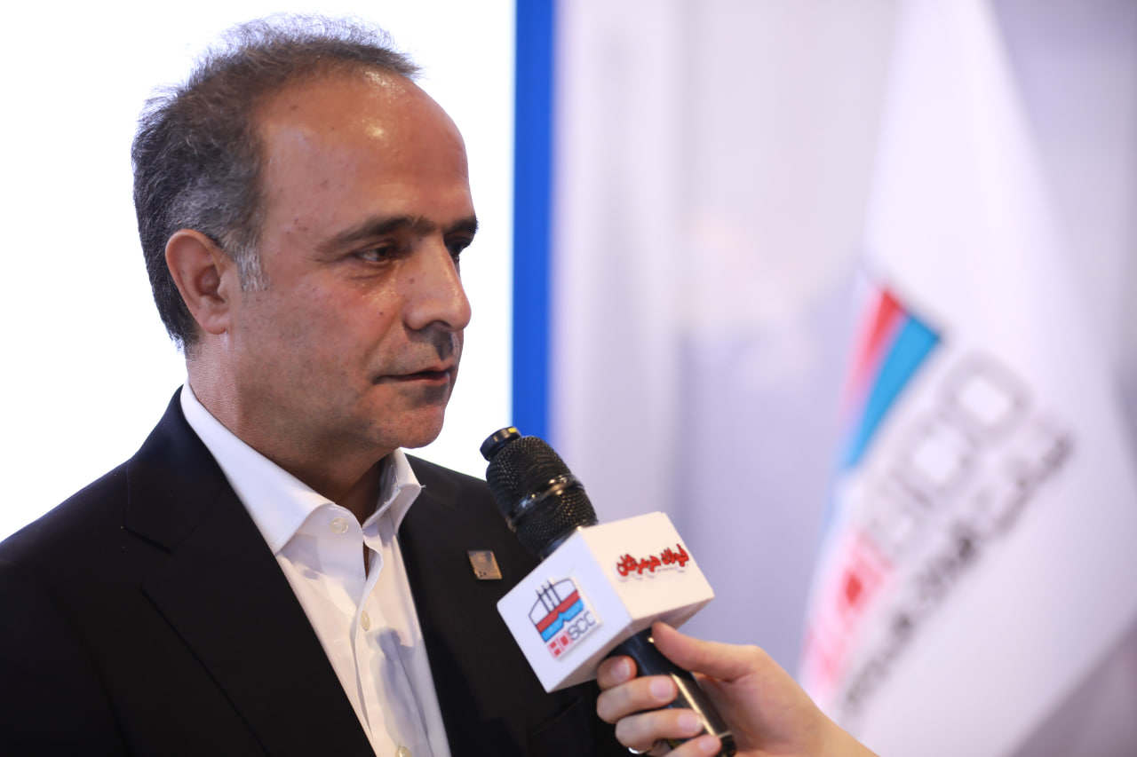 معاون خرید شرکت فولاد هرمزگان عنوان کرد: تامین پایدار مواد اولیه ضامن رکوردشکنی فولاد هرمزگان